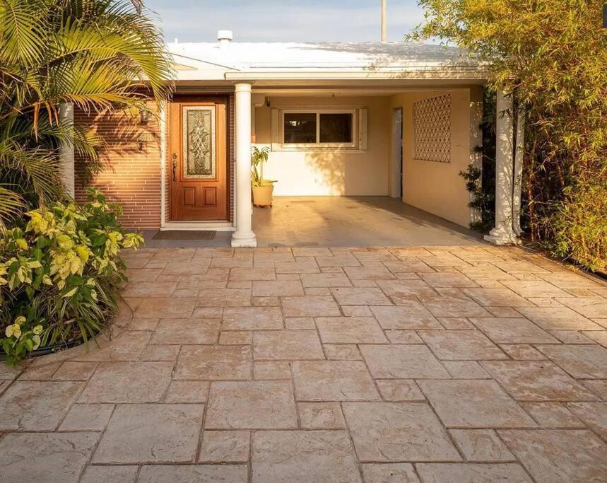 Lovely 3-Bd, Walk To Bars, 9 Min Drive From Beach! Heated Pool. Fort Lauderdale Esterno foto