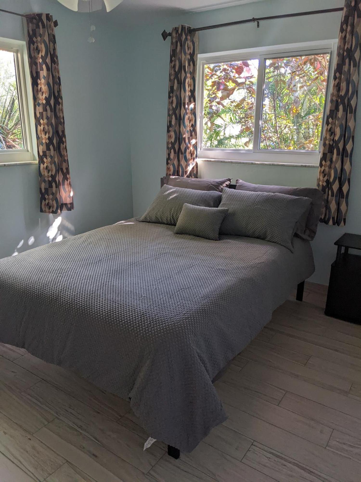 Lovely 3-Bd, Walk To Bars, 9 Min Drive From Beach! Heated Pool. Fort Lauderdale Esterno foto